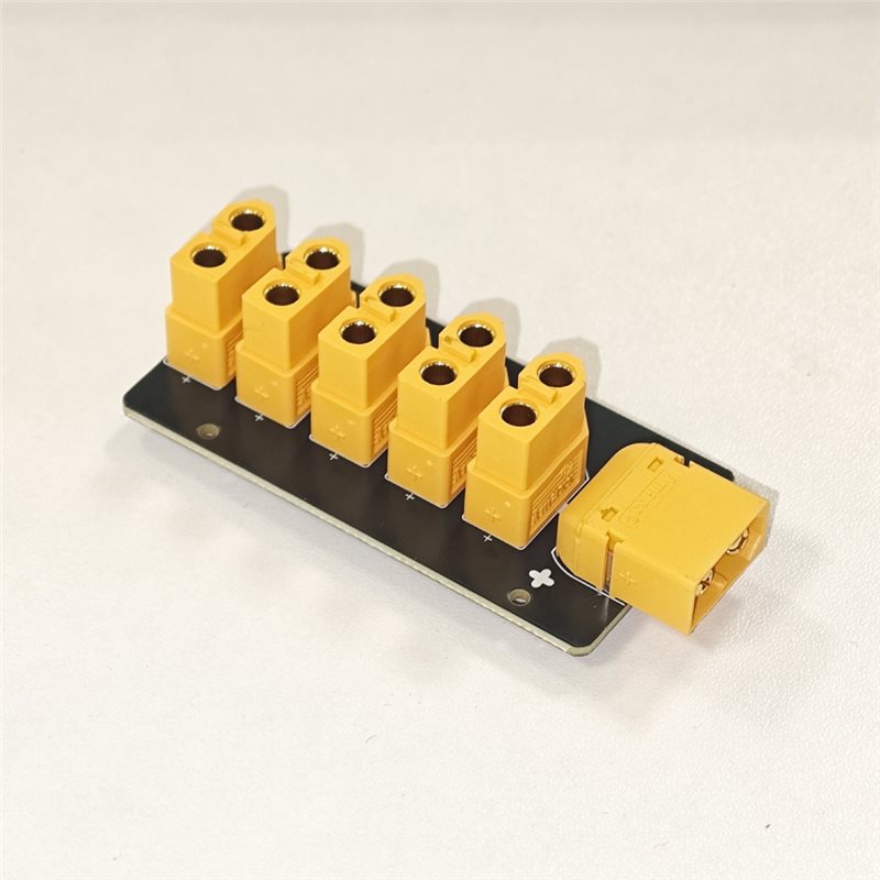 لوحة توزيع الطاقة Ingenious-XT - مراجعة Drone Power Distribution Board وسعره